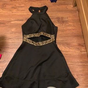 Women’s homecoming dress size medium great condition